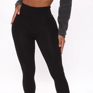 Fashion Nova Brooke Leggings
